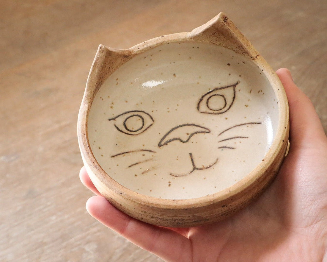 Keramik Katzen-Näpfe: Eine stilvolle und praktische Wahl für Ihren Stubentiger - Alte Schmiede