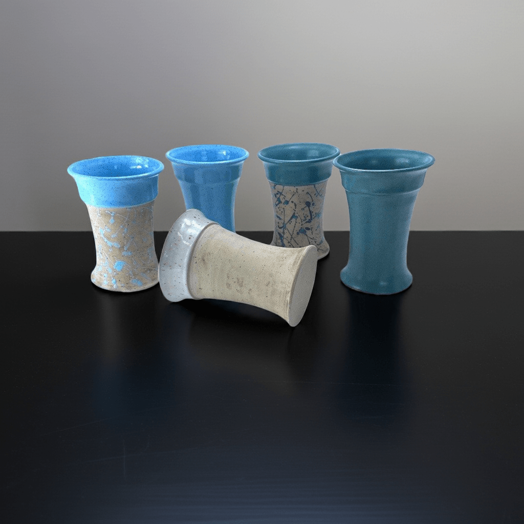 Blumenvase aus Keramik in V Form - BLV 13100 - 1 - Blumenvase