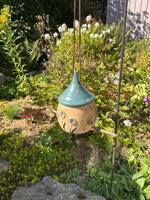 🌿🐦 Keramik - Vogelhaus mit grünem Dach 🐦🌿 - Vogelhaus
