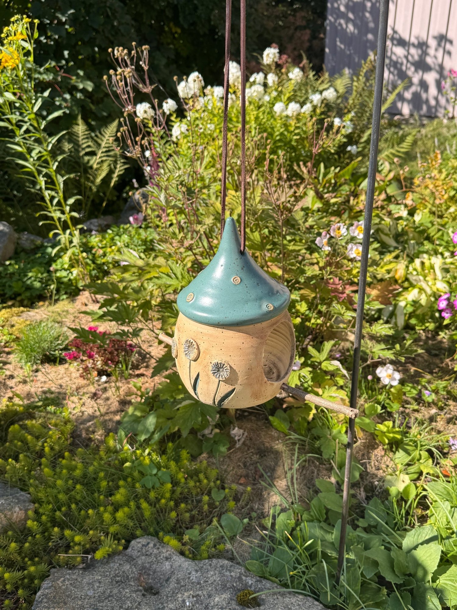 🌿🐦 Keramik - Vogelhaus mit grünem Dach 🐦🌿 - Vogelhaus