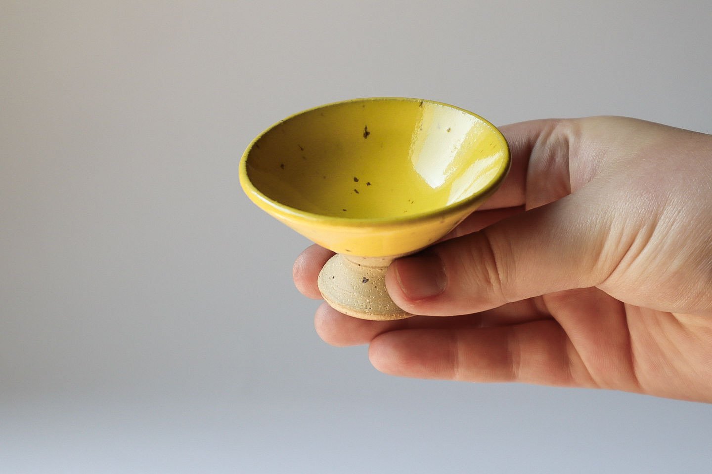 Eierlikör - Schleckschale aus Keramik gelb
