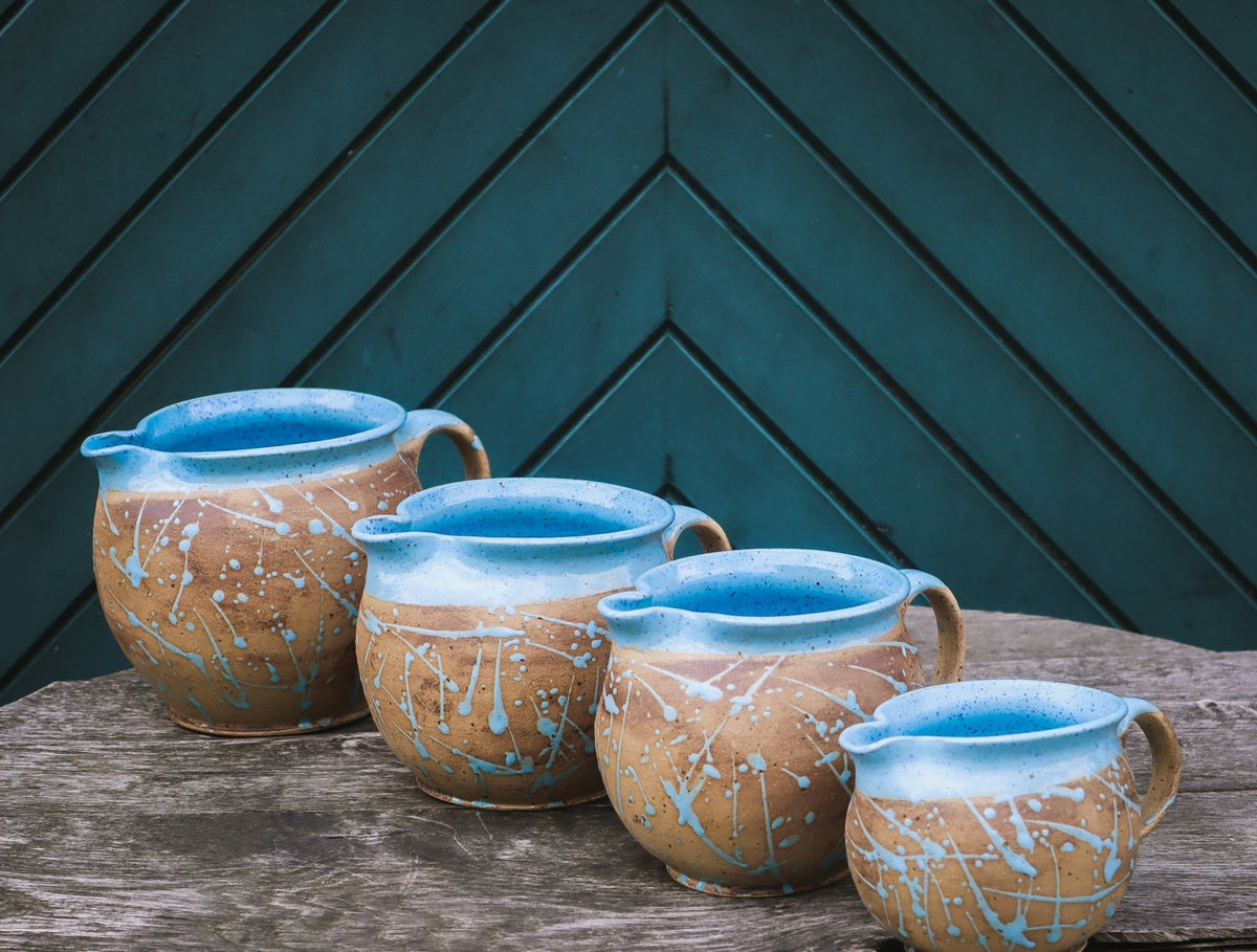 Handmade bauchiger Keramik Krug – Alte Schmiede