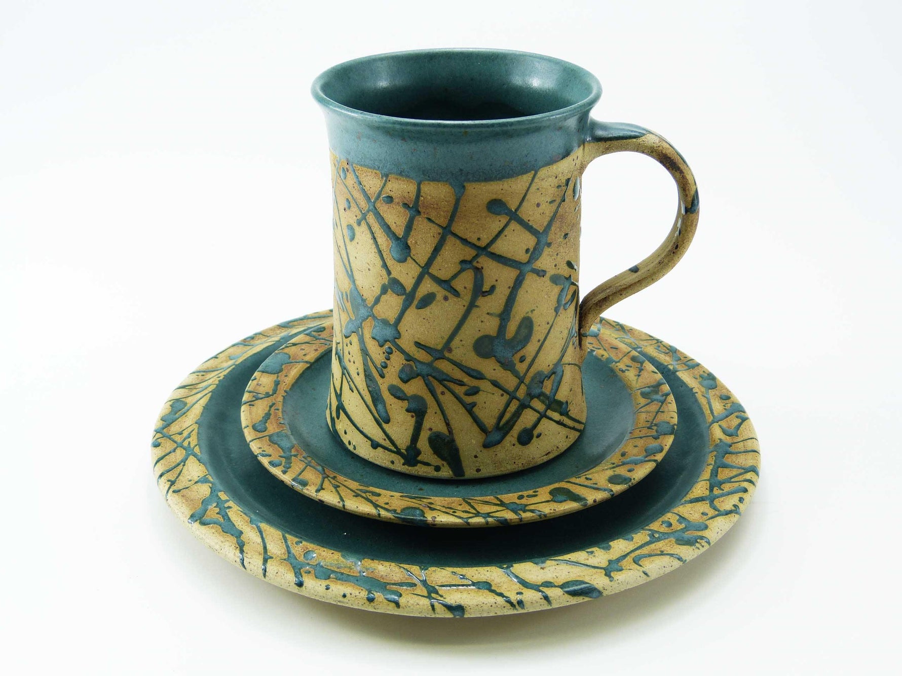 Gedeckset Keramik grün gesprenkelt